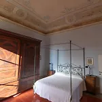 Palazzo Augusto * Пьяченца