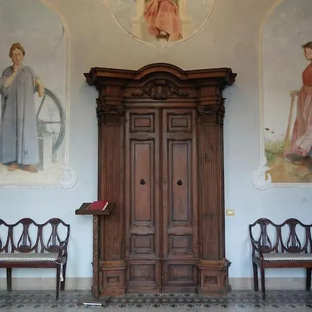 Palazzo Augusto ピアチェンツァ